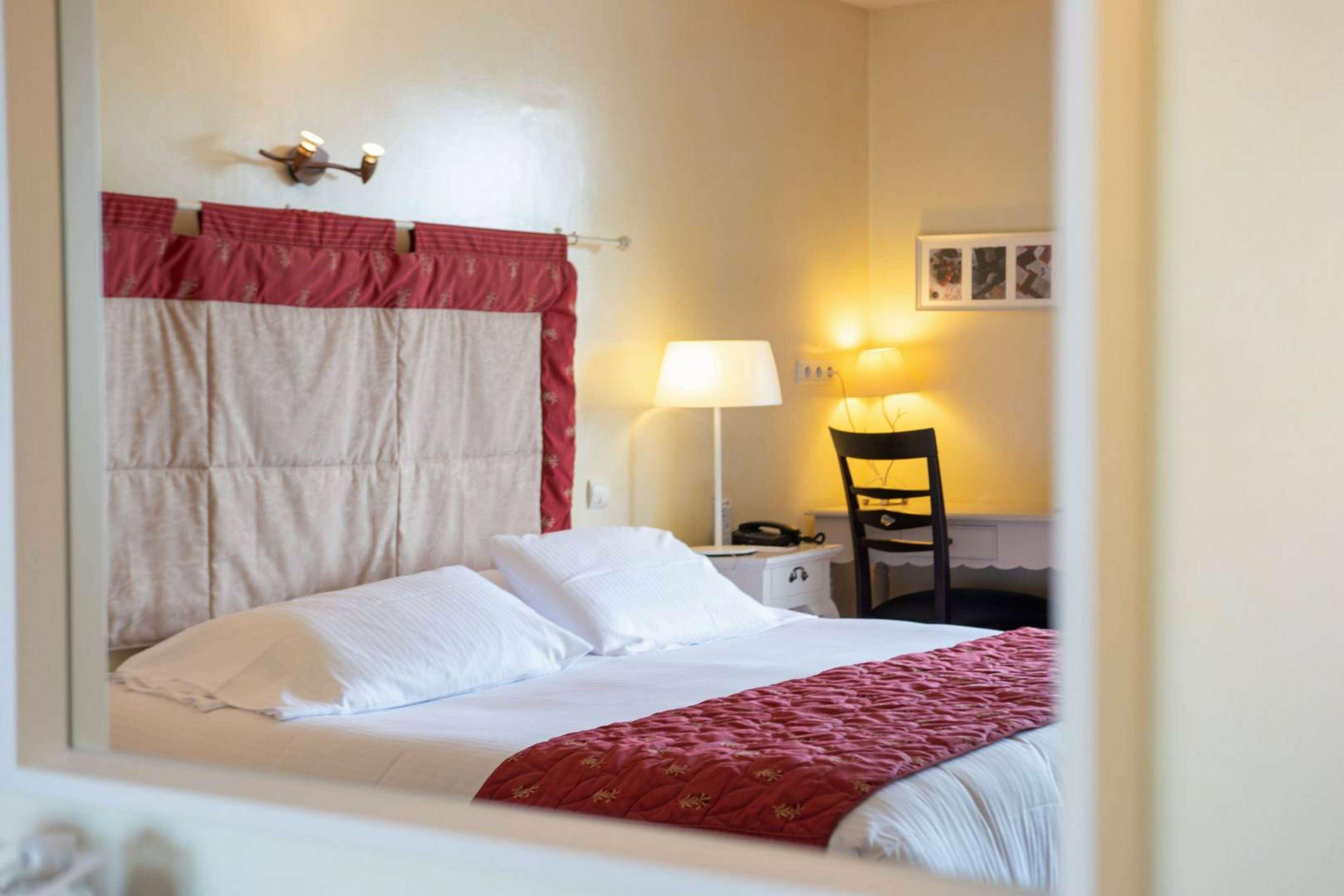 Best Western Plus Soleil et Jardin Sanary-sur-Mer Exterior foto