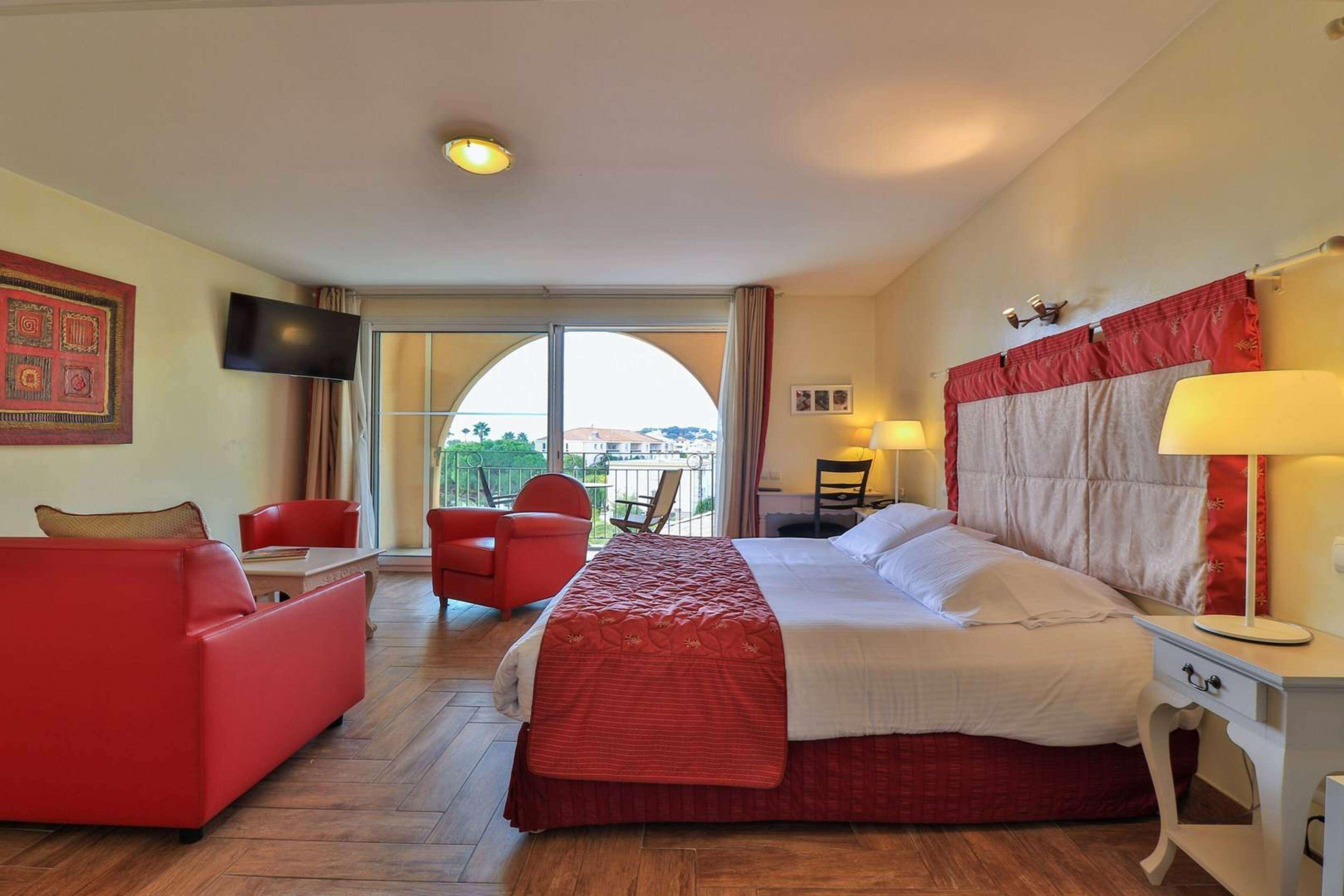 Best Western Plus Soleil et Jardin Sanary-sur-Mer Exterior foto